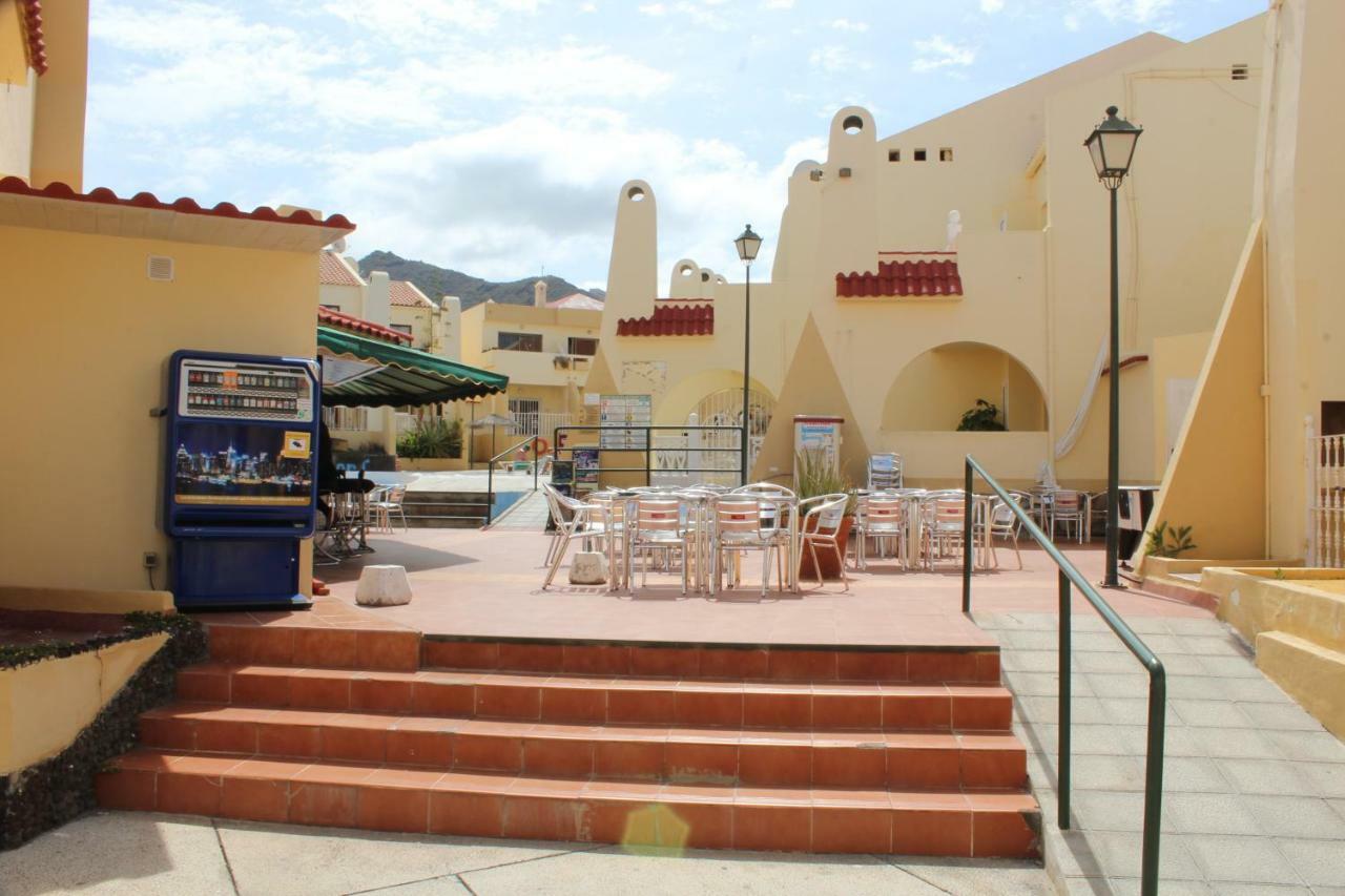 Holiday In Mareverde Costa Adeje  ภายนอก รูปภาพ