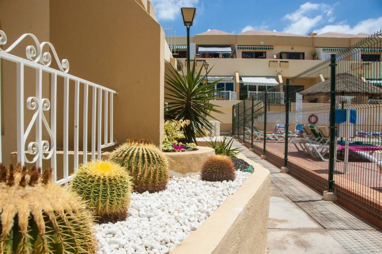 Holiday In Mareverde Costa Adeje  ภายนอก รูปภาพ