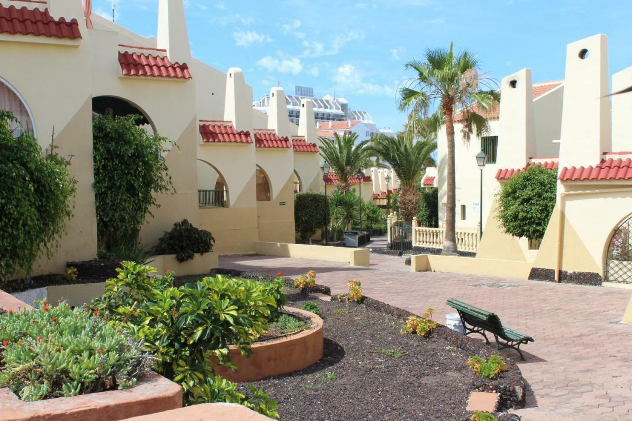 Holiday In Mareverde Costa Adeje  ภายนอก รูปภาพ